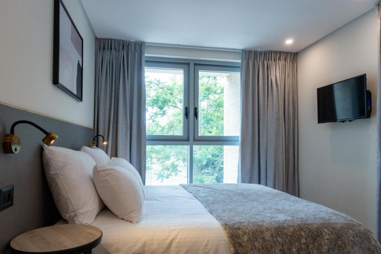 Urbanic Hotel Yerusalem Bagian luar foto